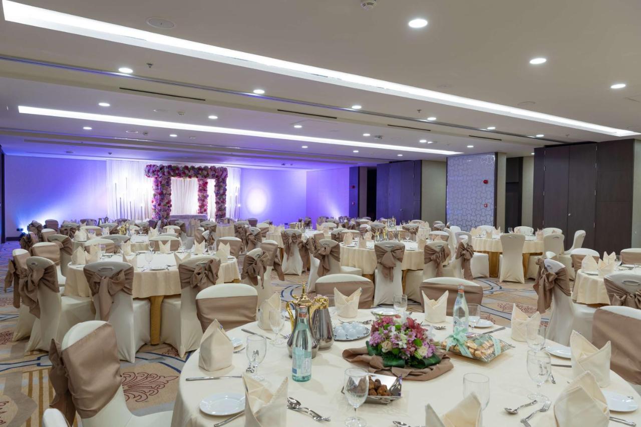 Radisson Blu Hotel, Jeddah Corniche Jidá Exterior foto The Grand Ballroom